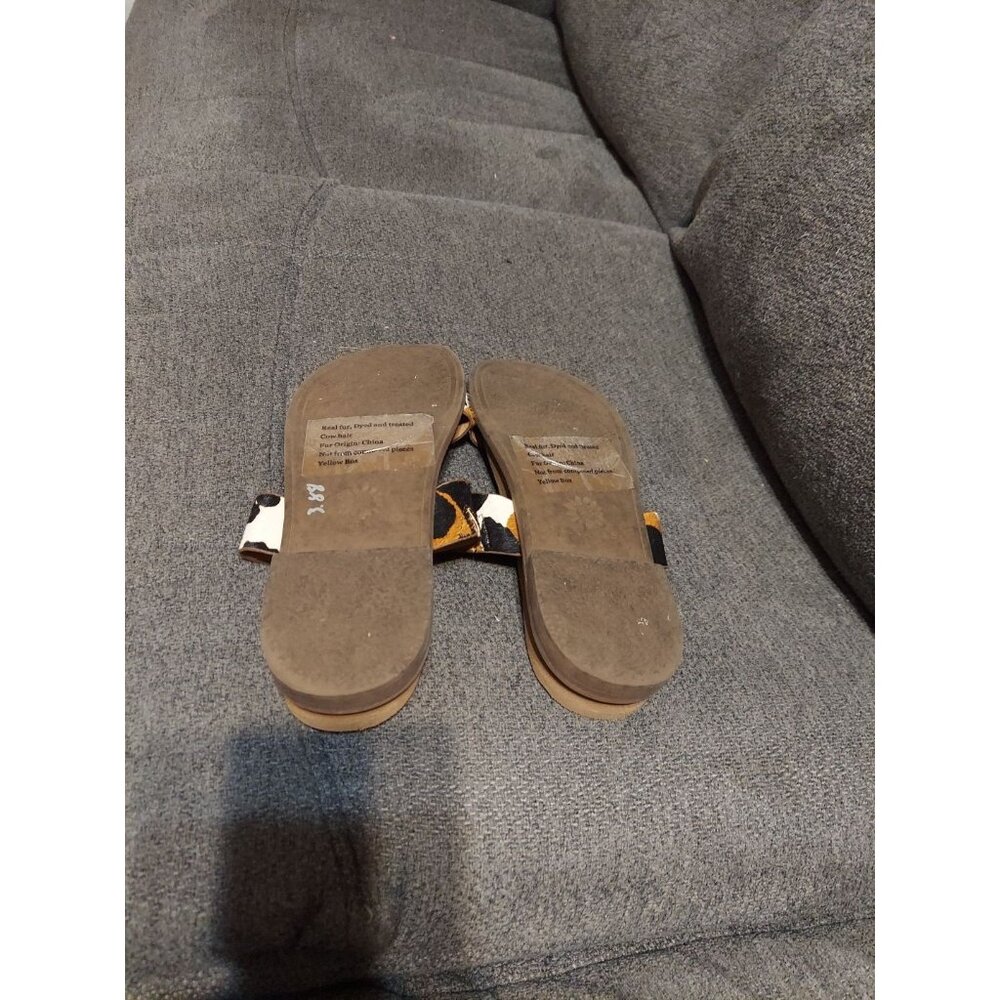 Yellow Box Slides Keily Sz 8.5 Real Fur Dyed And Treated Cow Hair Summer Flips - Picture 6 of 7